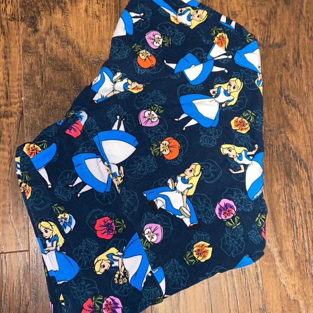 Lula roe leggings
